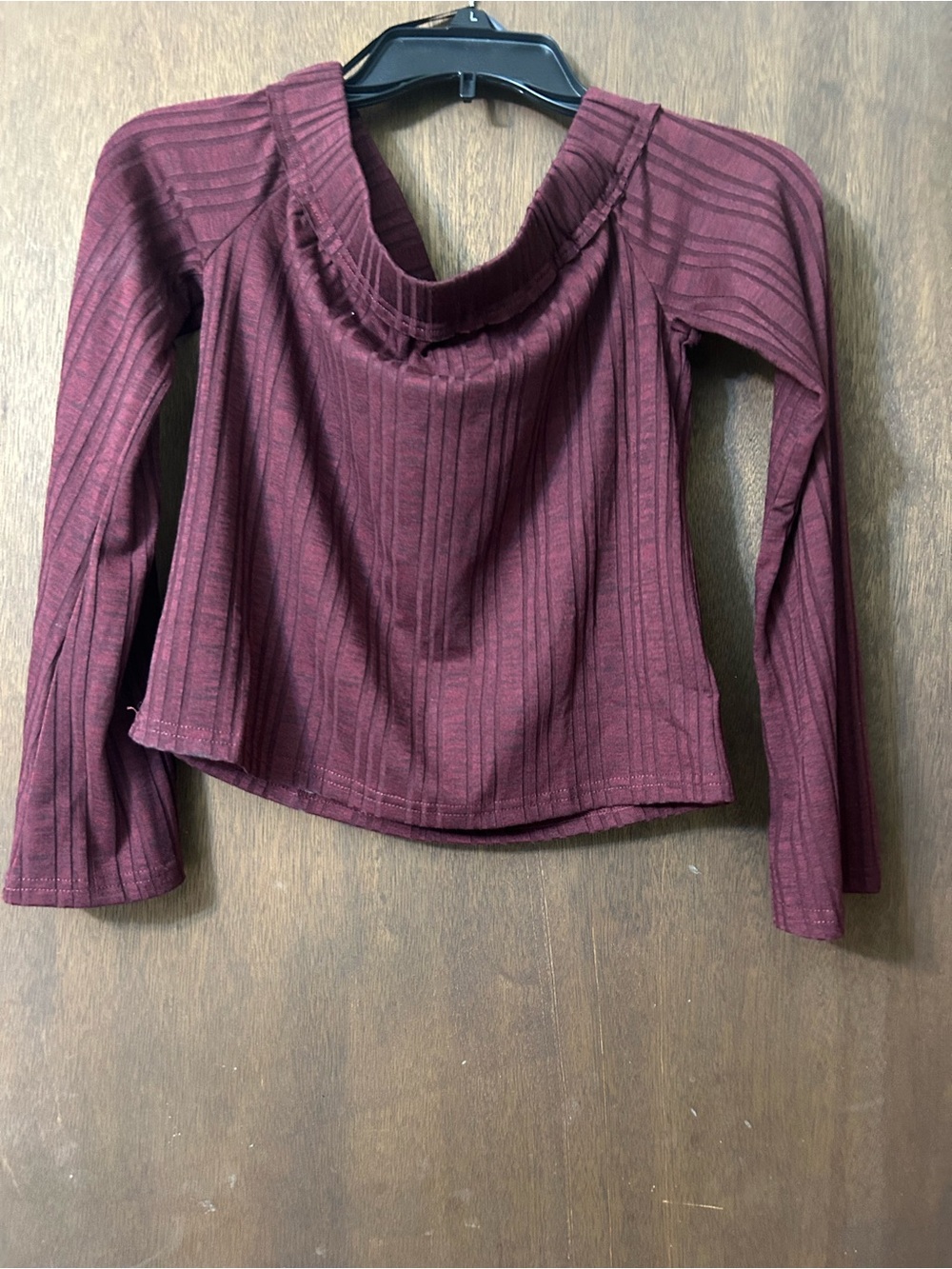 YOINS Brand New w/ Tag. Ribbed Off the Shoulder Long Sleeve Top Size XS
